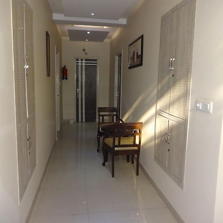 Hotel Grace New Delhi Buitenkant foto