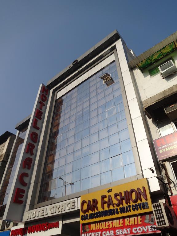 Hotel Grace New Delhi Buitenkant foto