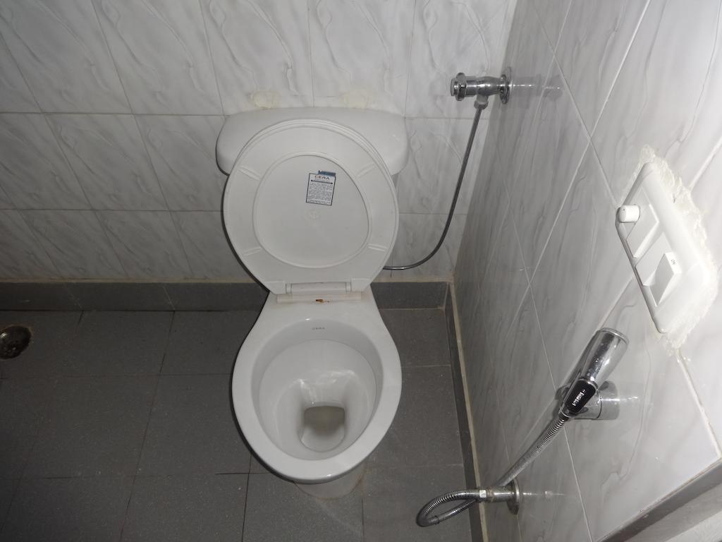 Hotel Grace New Delhi Kamer foto